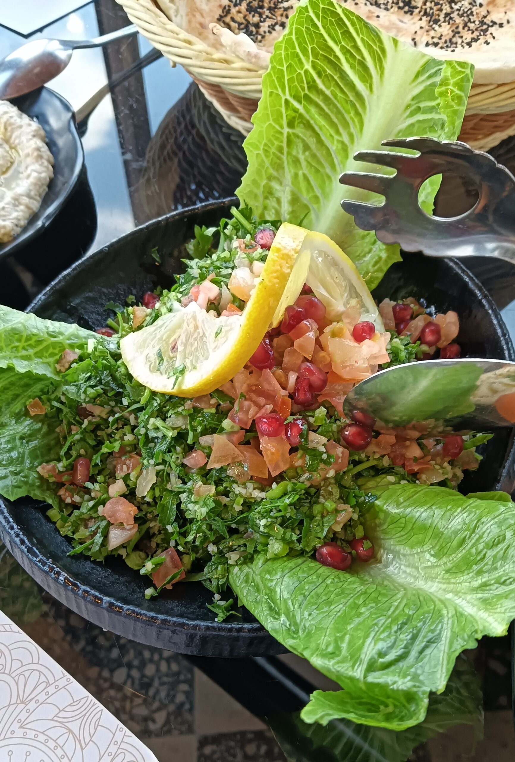 前菜で食べるアラビックサラダを4つ紹介 | 有限会社アラブジャパン